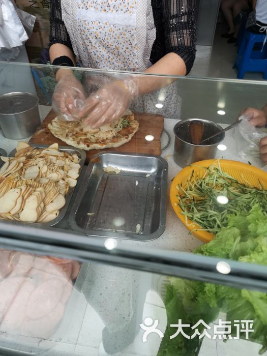 东北熏肉卷饼图片 - 第4张