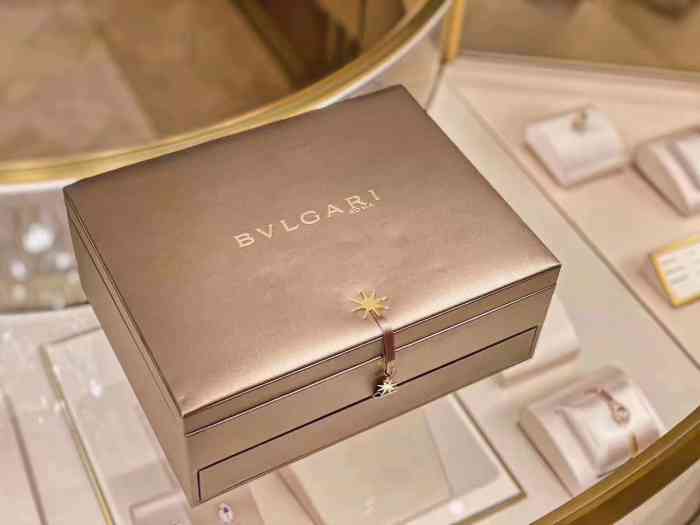 宝格丽bvlgari(万象城精品店)-"万象城现在挺方便的,.