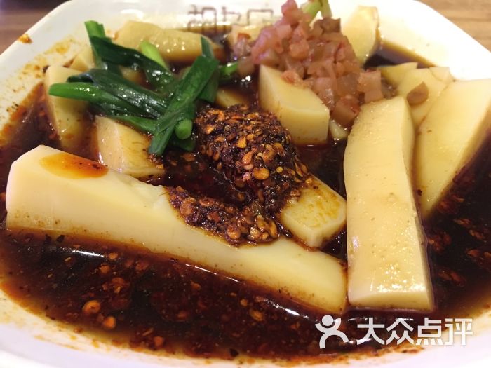 胡九小吃:来怀念下初高中的岁月 初高昆明美食