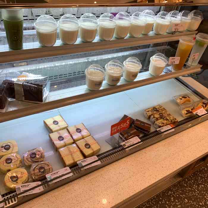 面包新语(吾悦店)-"吾悦广场里喜爱的面包店 之前都是