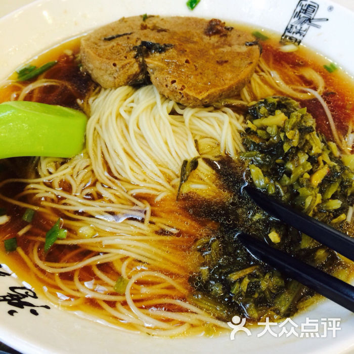 素鸡雪菜笋丝面