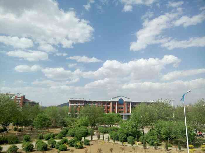 辽宁工程技术大学(玉龙校区)