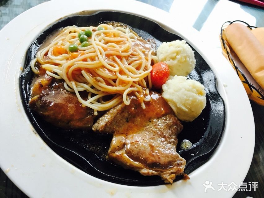 豪客来牛排(府河店)图片
