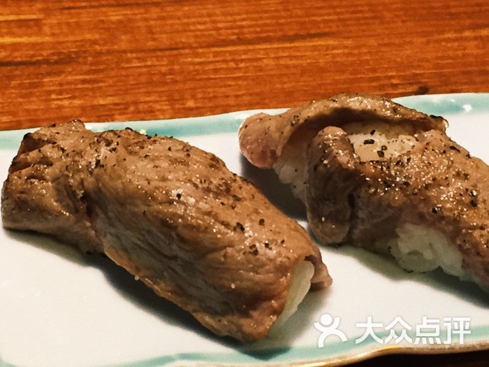 雪花牛肉寿司