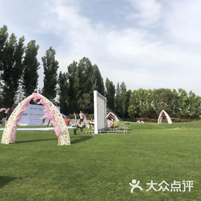 思念果岭高尔夫会所酒店
