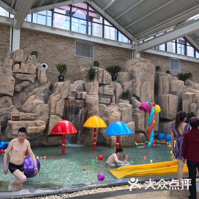 太白山御龙湾温泉