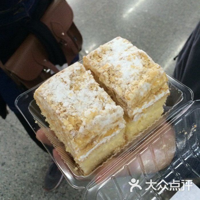 国际饭店西饼屋(黄河路店)酒醉蛋糕图片 - 第5张