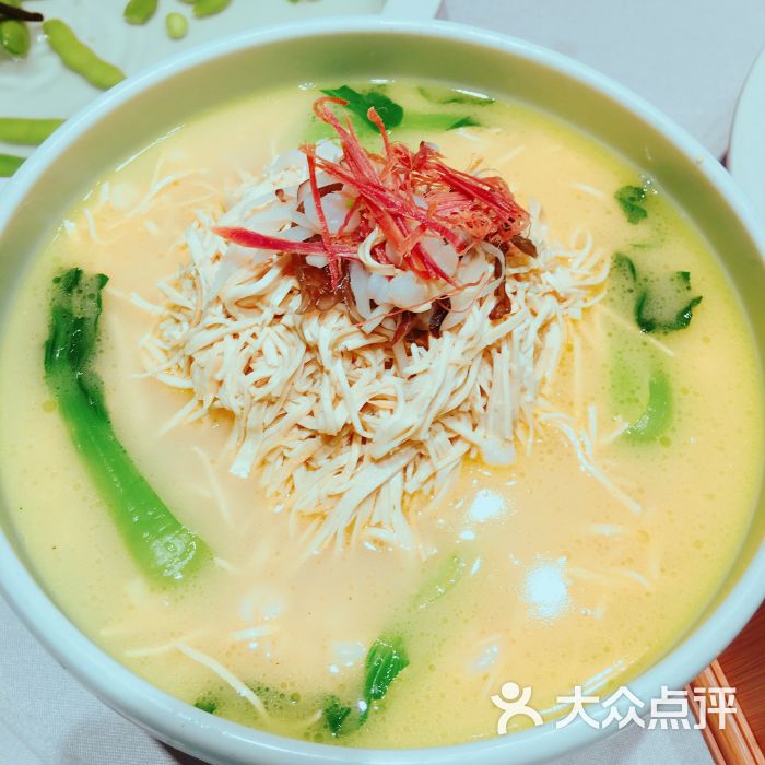 扬州鸡汤煮干丝