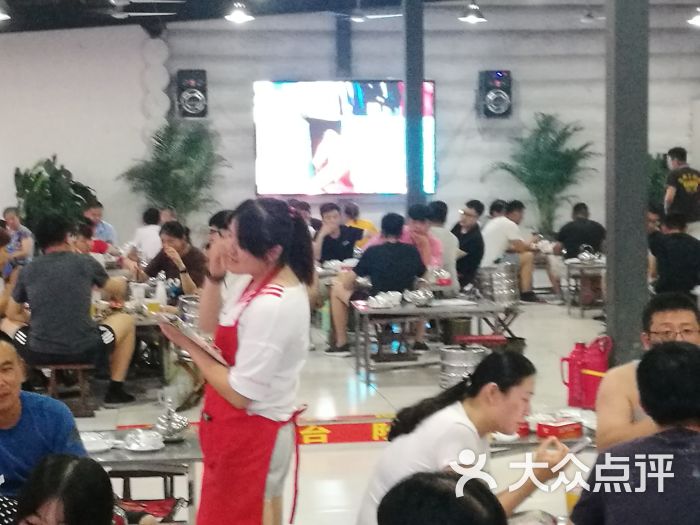 王老三烧烤(海大广场店)-图片-泰安美食-大众点评网