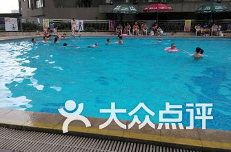 游泳池排名_游泳池卡通图片