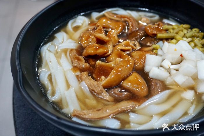 猪肠仔风味店猪肠拼牛杂河粉图片 - 第84张