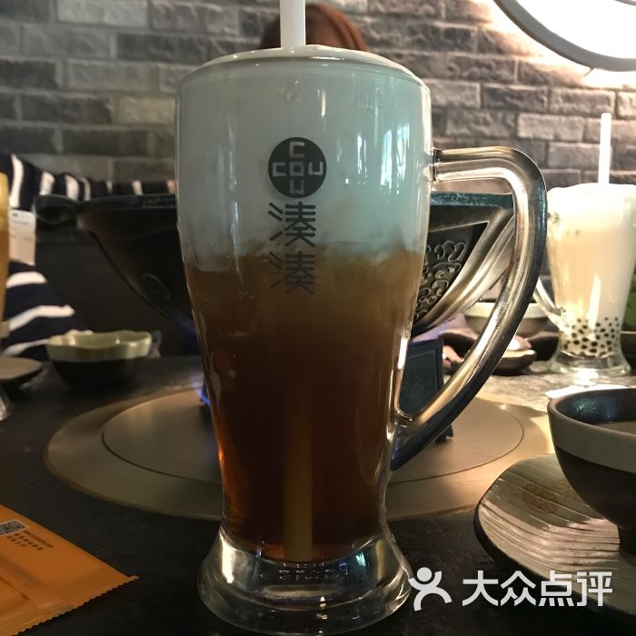 凑凑 火锅·茶憩(海淀黄庄店)大红袍奶茶图片 - 第73张