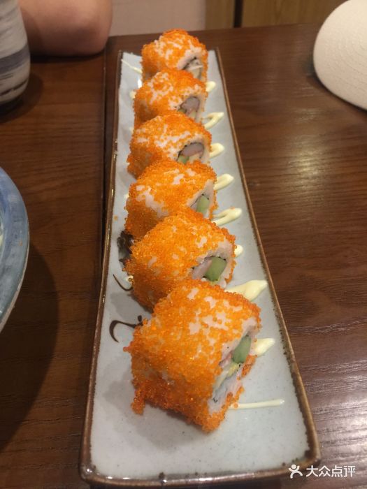香芒三文鱼反卷