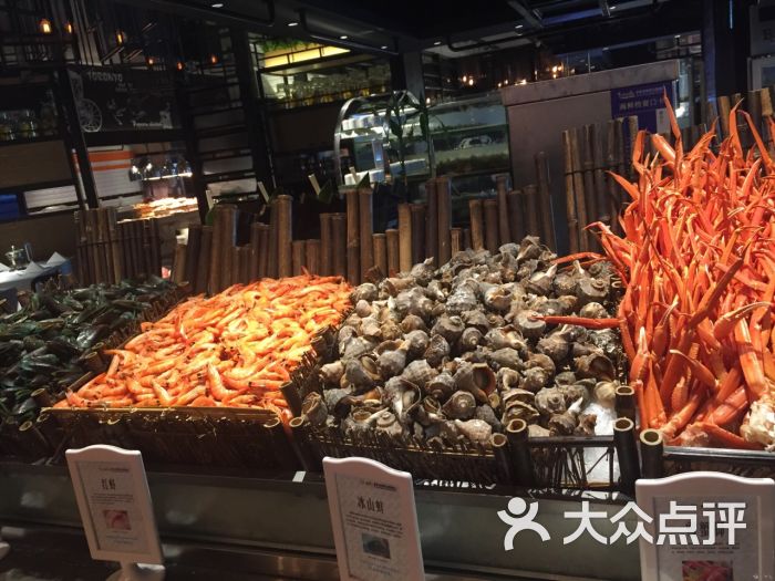 杭州黄龙饭店自助餐厅_汉宫宝殿海鲜自助餐厅_杭州海鲜自助餐厅(4)