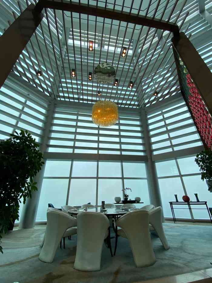 宜兴陶都半岛酒店-"硬件很新,马桶是亮点,冰箱是空的