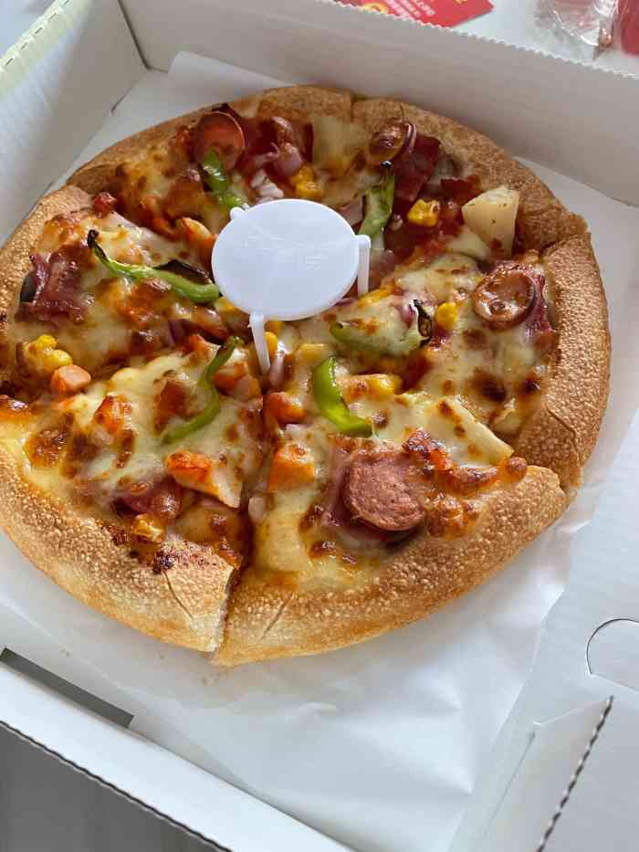 s-pizza披萨速递(大学城店"赶着新开业活动买的披萨,尺寸比预想中的