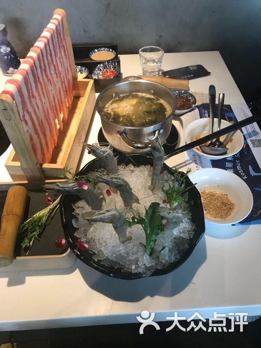 蓝波斯菊.鲜汤火锅(日月贝店)