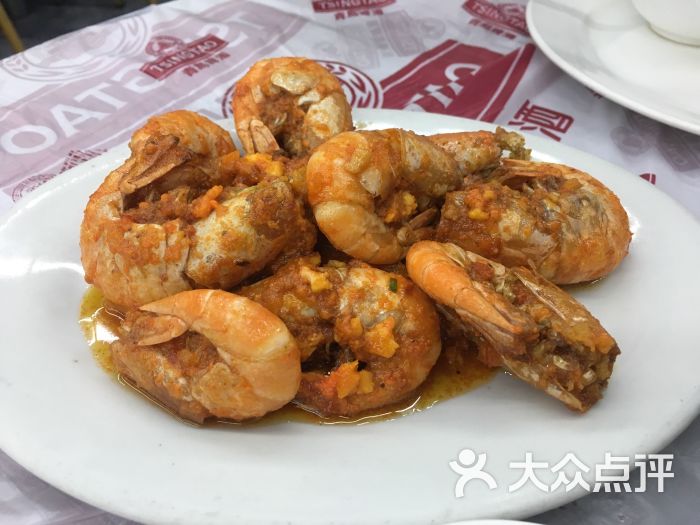 东西蛮好吃的,半夜人气也很旺。-七彩大排挡