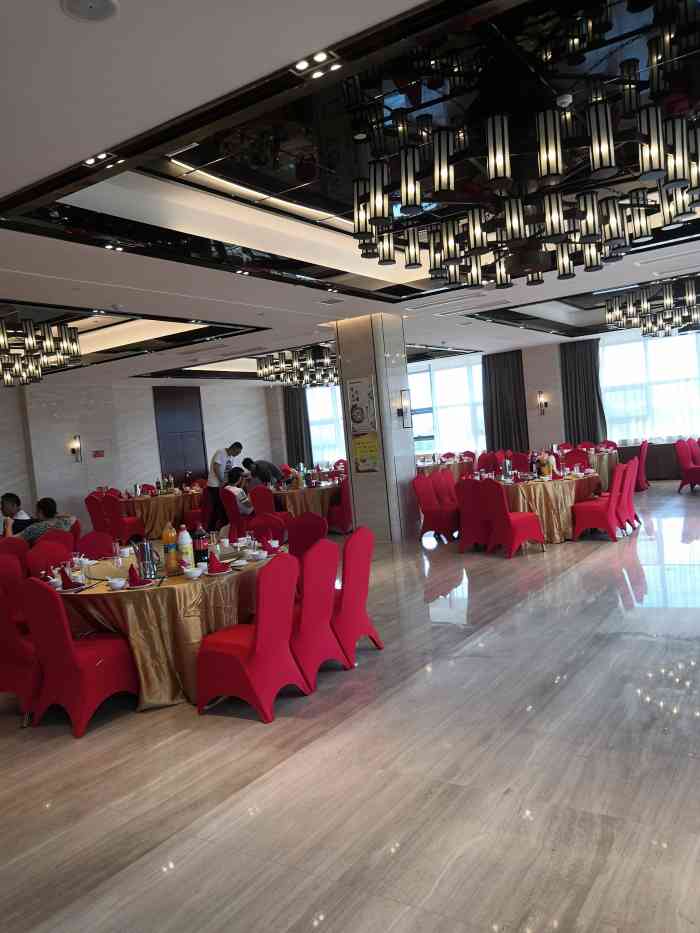 徽盐安徽饭店-"定远高铁站下来不远,不过基本去定远不