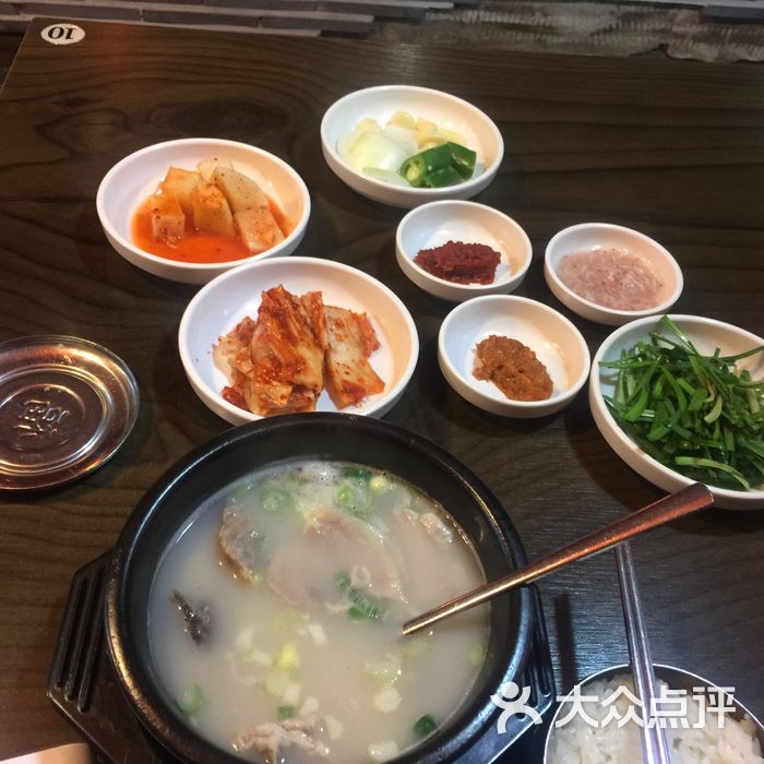 名家汤饭