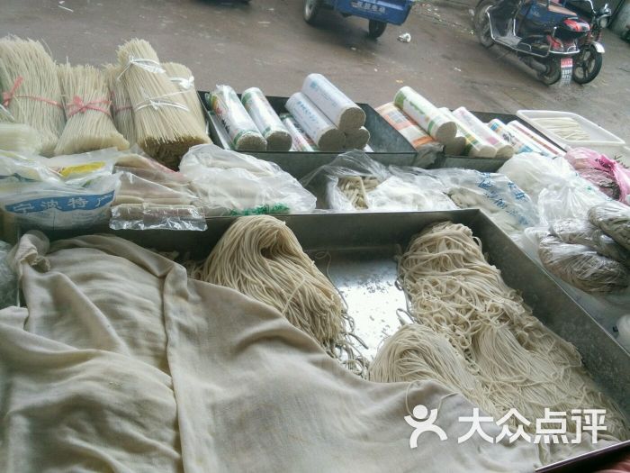 佛堂综合市场(重庆鲜面店)图片 - 第2张