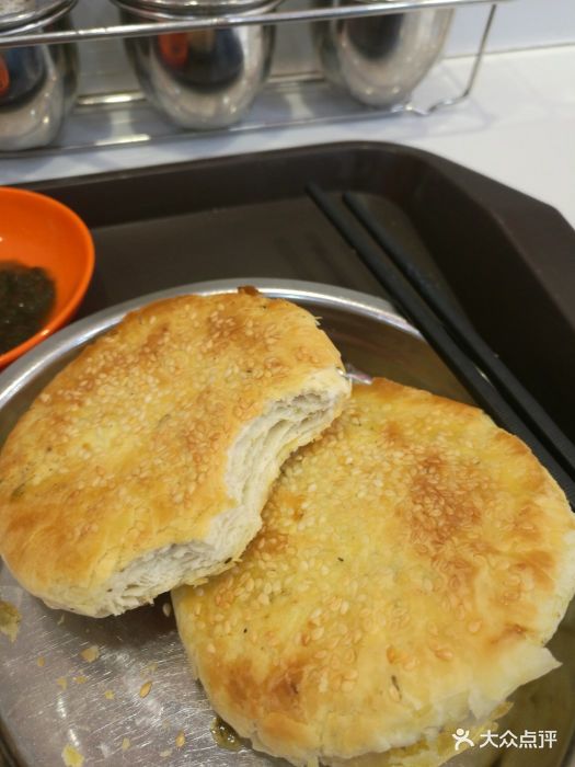 武圣羊杂割(soho尚都店)烧饼图片 第3张