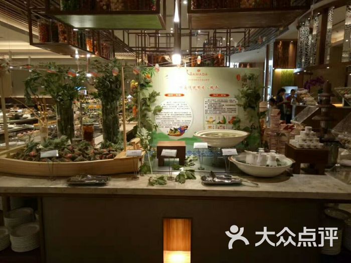 银座颐庭华美达酒店自助餐图片 - 第2张