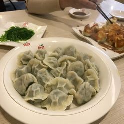 初名饺子老总_包饺子图片(2)