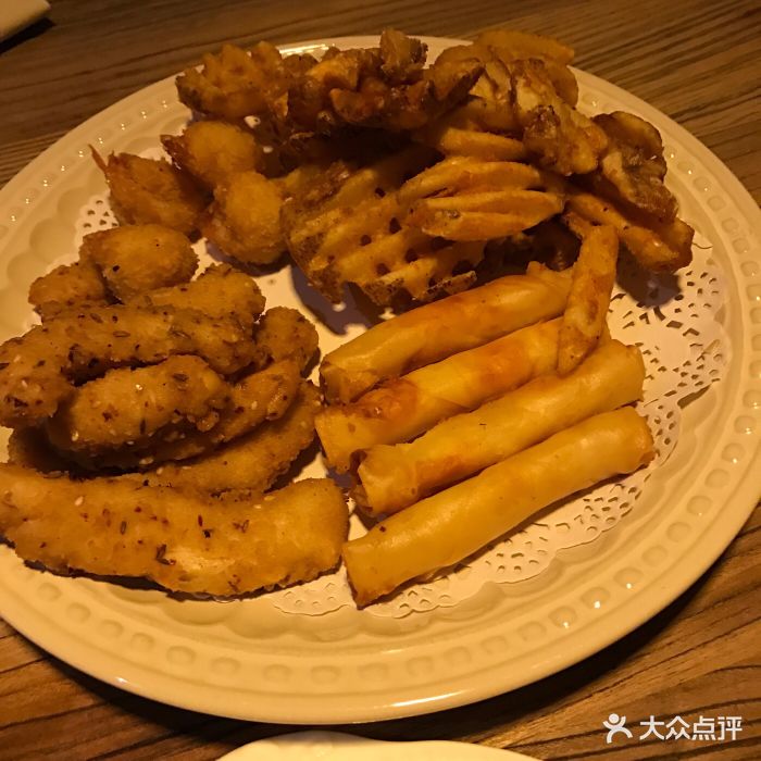 离家很近之前去过一次没点吃的喝了点东西第