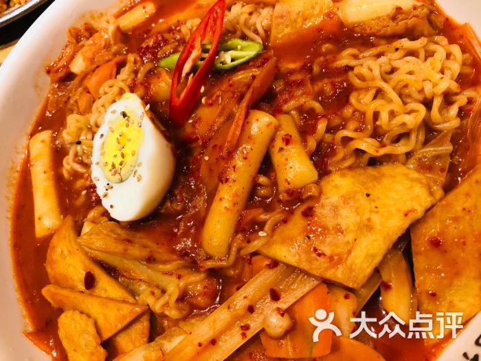辛拉面炒年糕