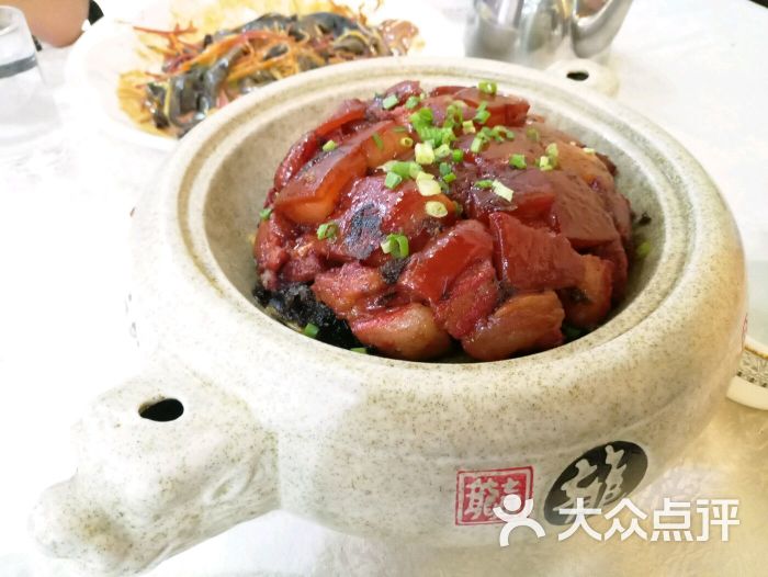 金牌坛子肉