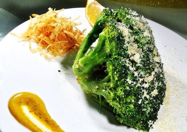城市心情创意料理(高新路店)原只西兰花图片 - 第1张