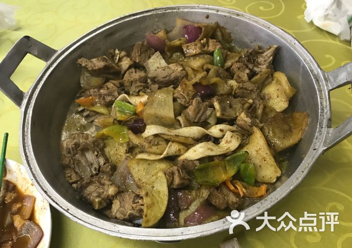 西宁炕锅羊肉美食城小炒王-炕锅羊肉图片-共和县美食