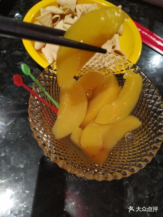 久如香小龙虾(公园茂·潮流茂店)-黄桃图片-郑州美食