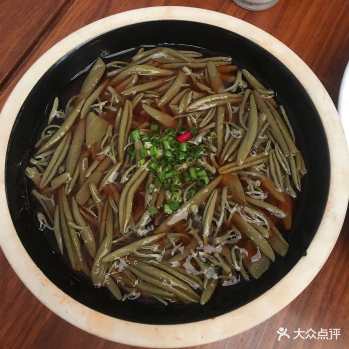 凉拌莼菜