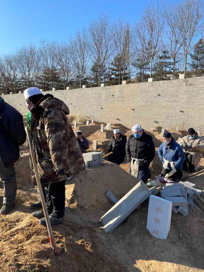 北京市回民公墓-"北京穆斯林的墓葬地就在此 据说前身