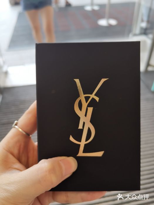 ysl图片