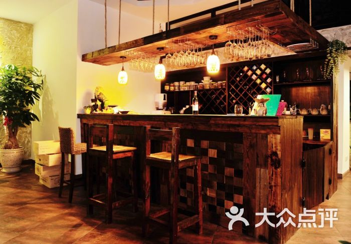 巴玛苏罗葡萄酒吧-巴玛苏罗会所的吧台图片-厦