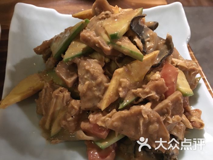喜欢的菜:                                     芥末鸡麻汁杂拌酸辣