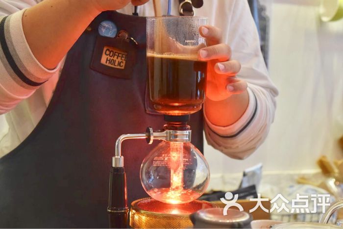 虹吸壶煮咖啡,闻着很香,喝起来只有苦味,请问是