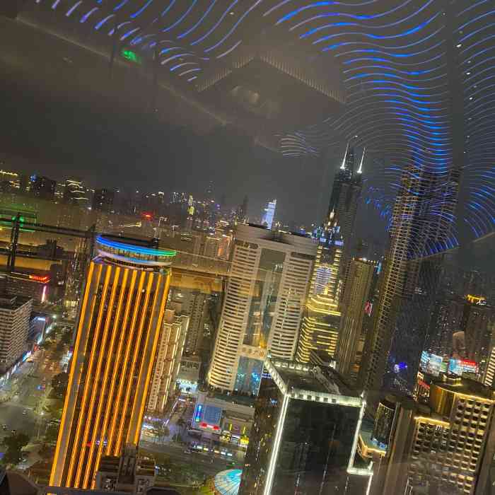 彭年万丽酒店·云景轩旋转餐厅 云端聚会约会