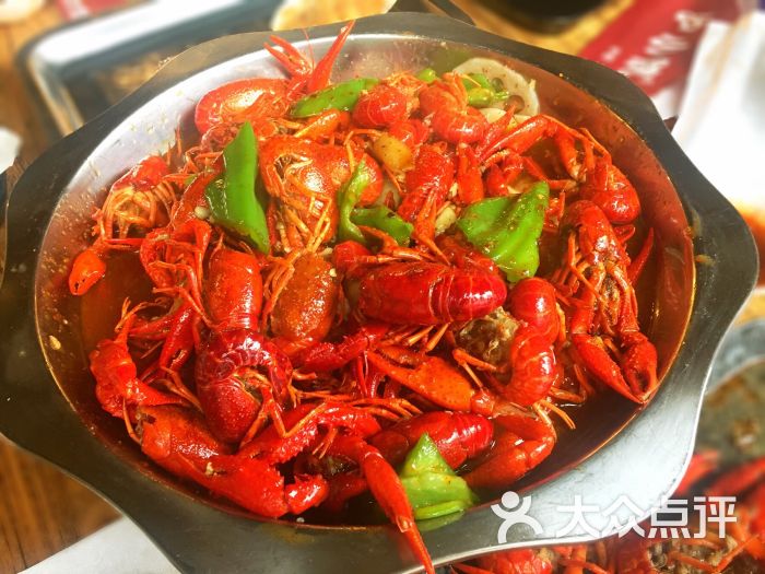 沪小胖(八佰伴店)-黄焖小龙虾图片