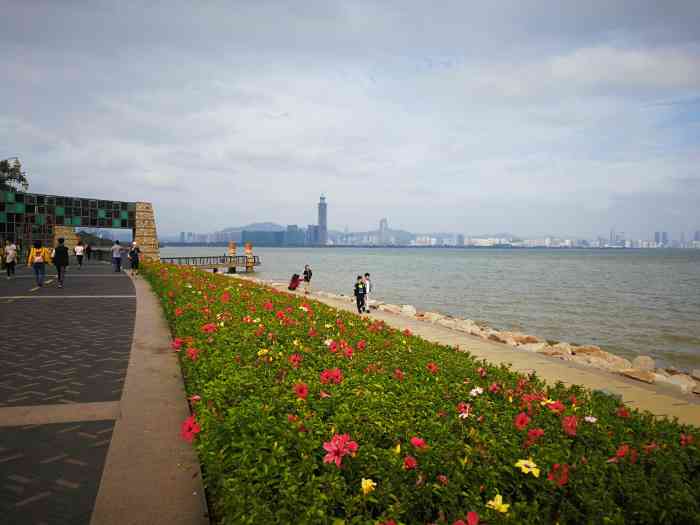 深圳湾公园-"【地址】深圳湾地铁站.【环境】深圳湾公.
