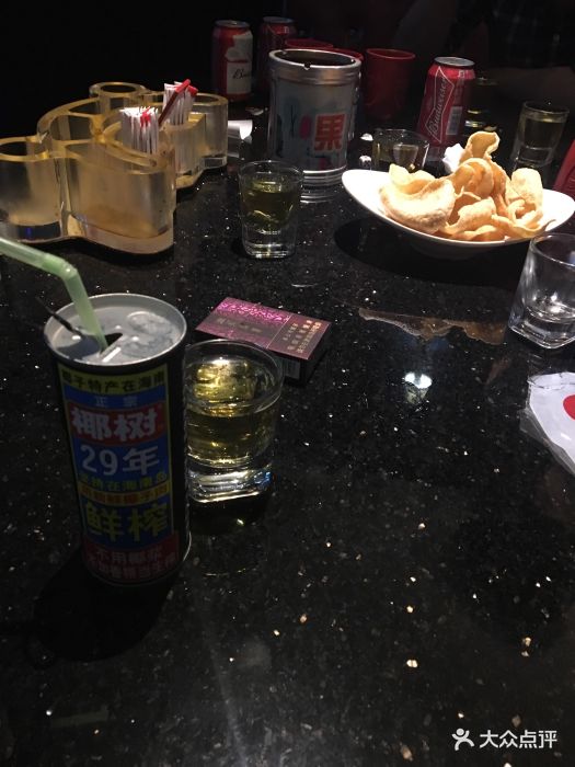 服务不错,音质还行,中间有点小插曲,但是.-萧