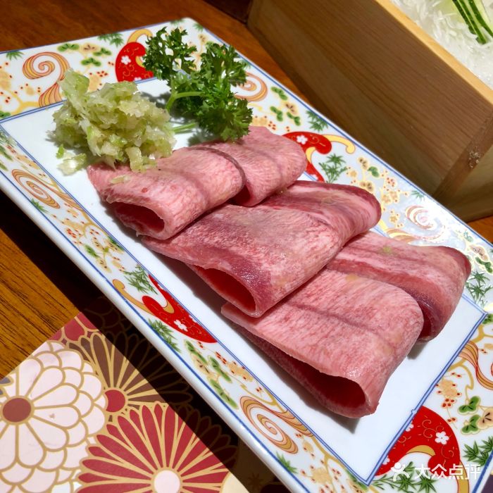 上等厚切牛舌