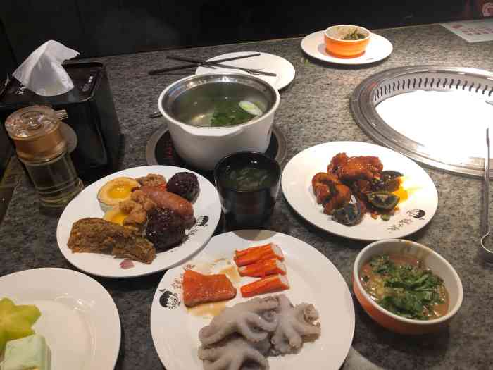 钱小奴创意自助餐厅(湖州月星家居生活mall店)