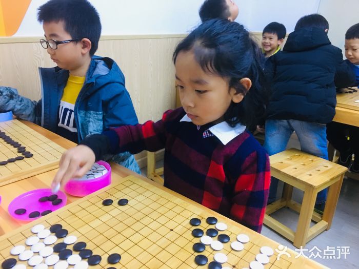 真朴儿童围棋教室(七宝店)图片