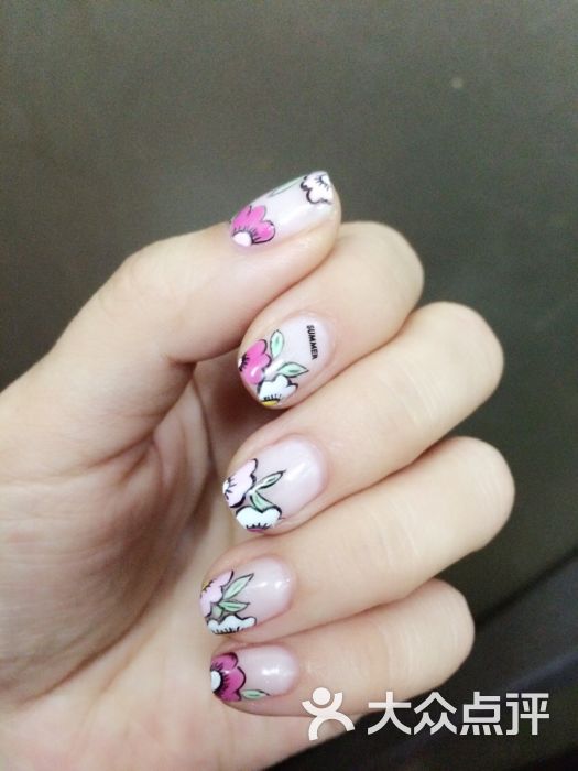 同款美甲不同店做的效果 9Grxr1GH2IaFqHpcAW8Hh2cswk61ov4-dyI35X2tpfvNRkPF4P-002uboxXAK6aSTYGVDmosZWTLal1WbWRW3A.jpg