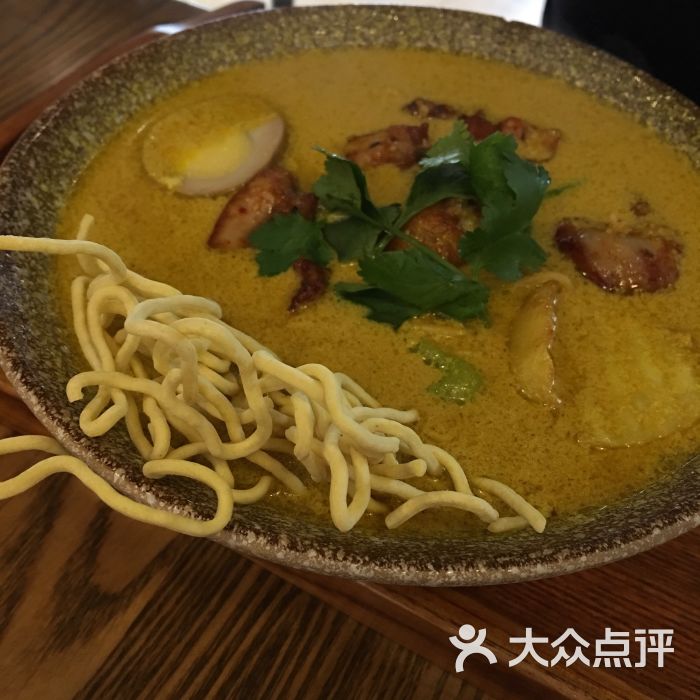 泰北咖喱鸡肉面