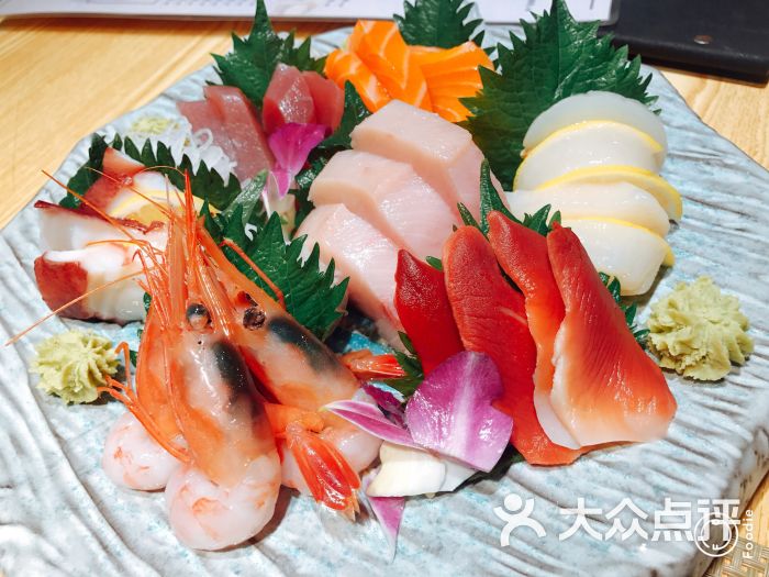 正熊日本料理刺身七拼图片 - 第2张